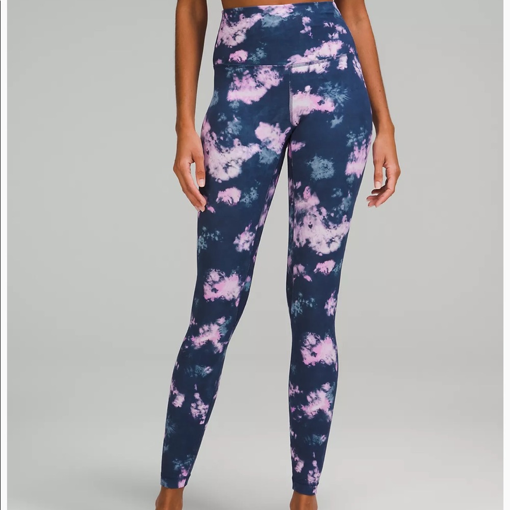 1 left! Lulu Align HR 28" Legging